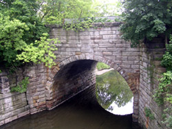 Under Pearl - old bridge